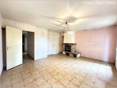 Maison - 80 m² - 4 pièces