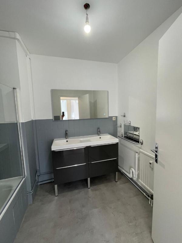 Appartement - 87 m² - 3 pièces