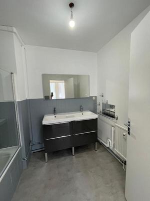 Appartement - 87 m² - 3 pièces