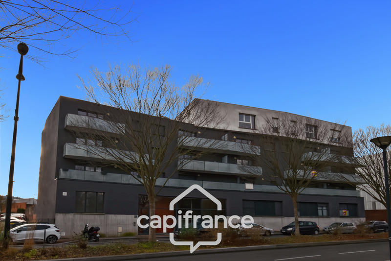 Appartement - 79 m² - 4 pièces