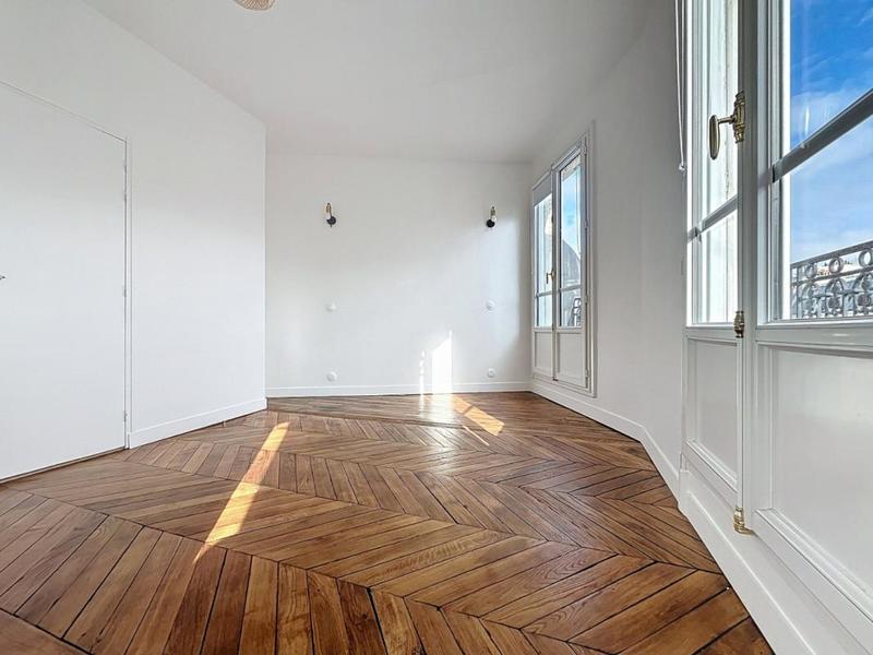 Appartement - 128 m² - 5 pièces