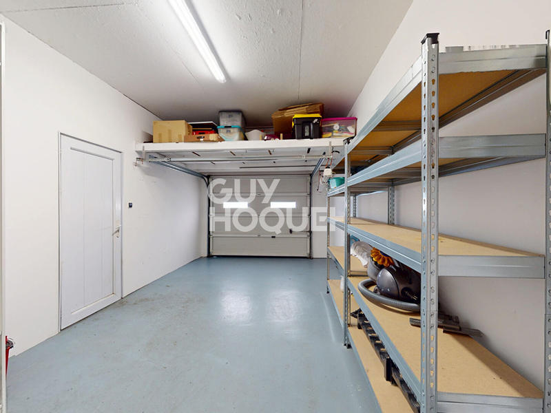 Maison - 95 m² - 5 pièces