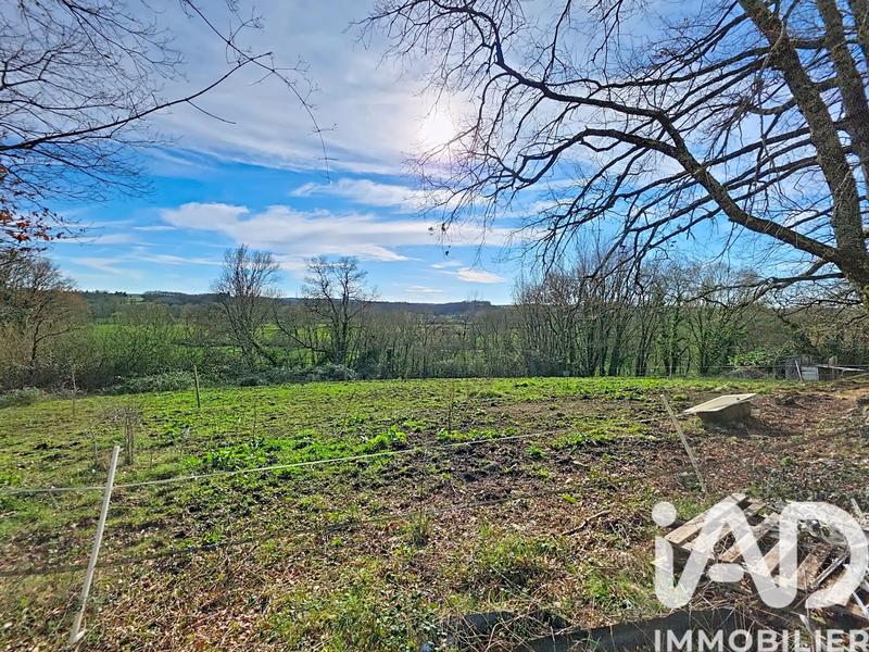 Maison - 223 m² - 8 pièces