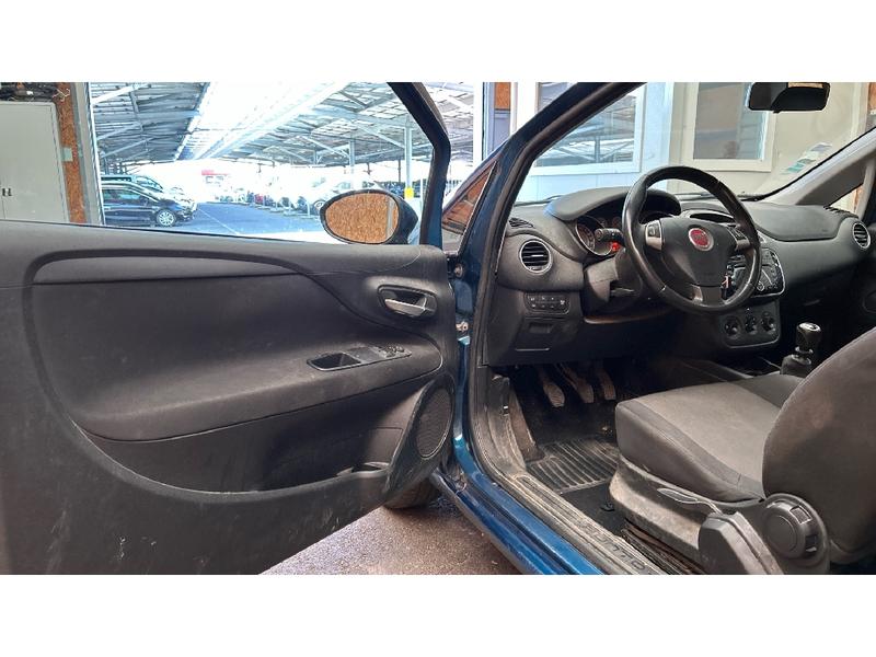 Fiat Punto 1.2 8v 69 Pop