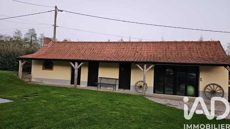 Maison - 201 m² - 7 pièces