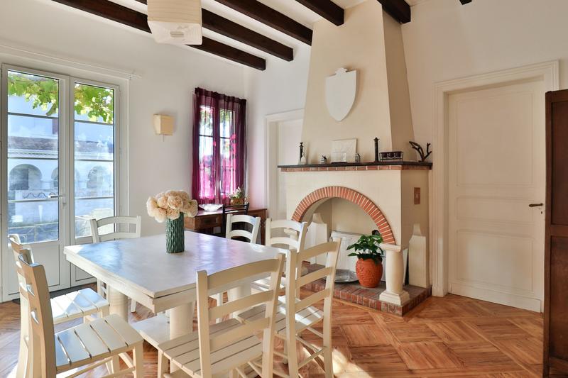 Maison ancienne - 150 m² - 7 pièces