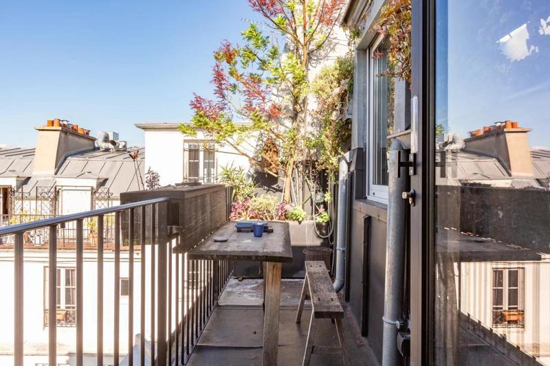 Loft - 67 m² - 2 pièces