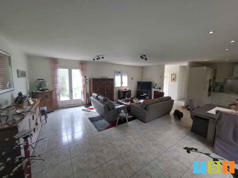 Maison - 135 m² - 6 pièces