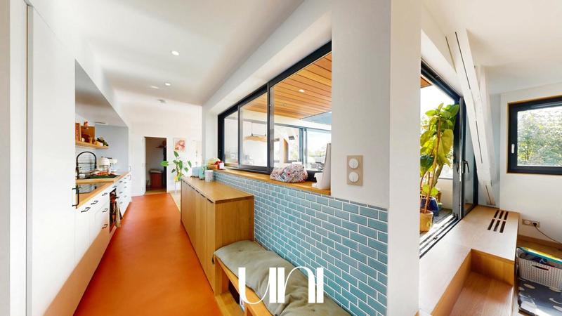 Appartement - 121 m² - 5 pièces