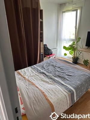 Chambre - 9 m² - 1 pièce