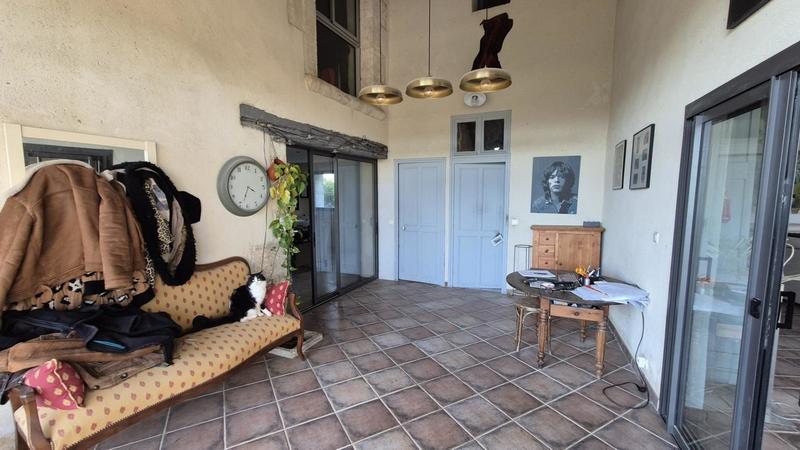 Maison - 255 m² - 8 pièces