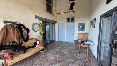 Maison - 255 m² - 8 pièces