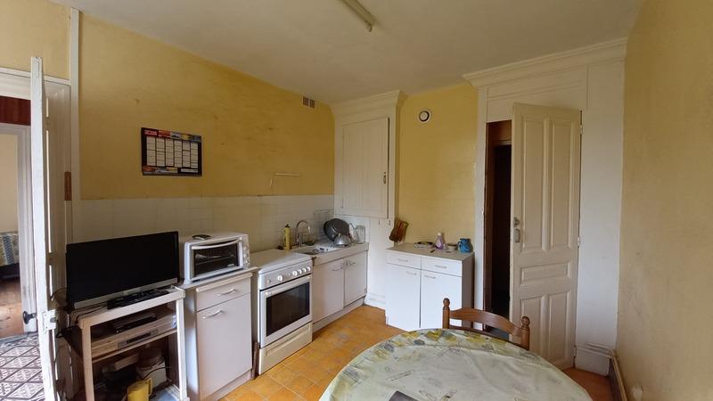 Maison - 94 m² - 6 pièces