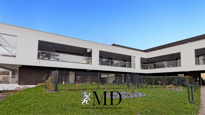 Appartement - 111 m² - 4 pièces