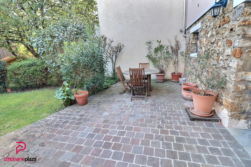 Maison - 80 m² - 5 pièces
