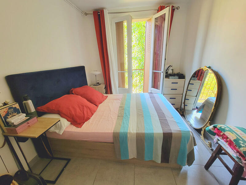 Appartement - 65 m² - 4 pièces