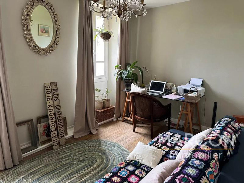 Propriété - 318 m² - 10 pièces