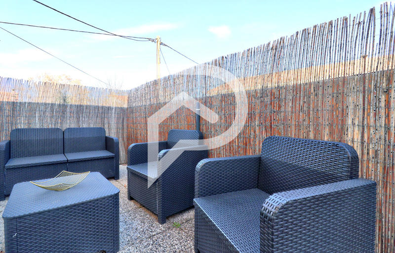 Appartement - 100 m² - 5 pièces