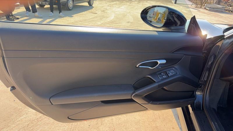 Porsche 718 Boxster 2.0 300 Pdk . - Automatique Entretien constructeur