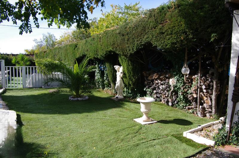 Maison - 182 m² - 6 pièces