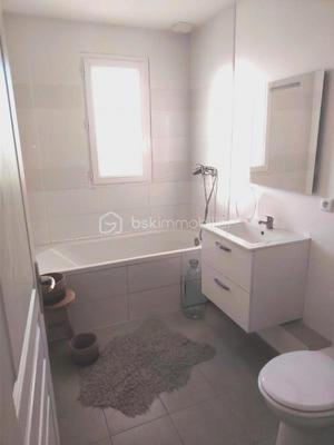 Pavillon - 101 m² - 5 pièces