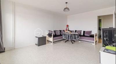 Appartement - 76 m² - 4 pièces