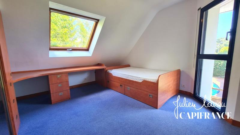 Maison - 170 m² - 7 pièces