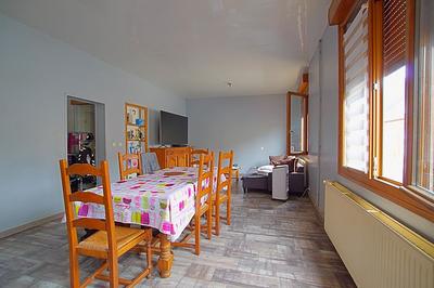 Maison - 97 m² - 4 pièces