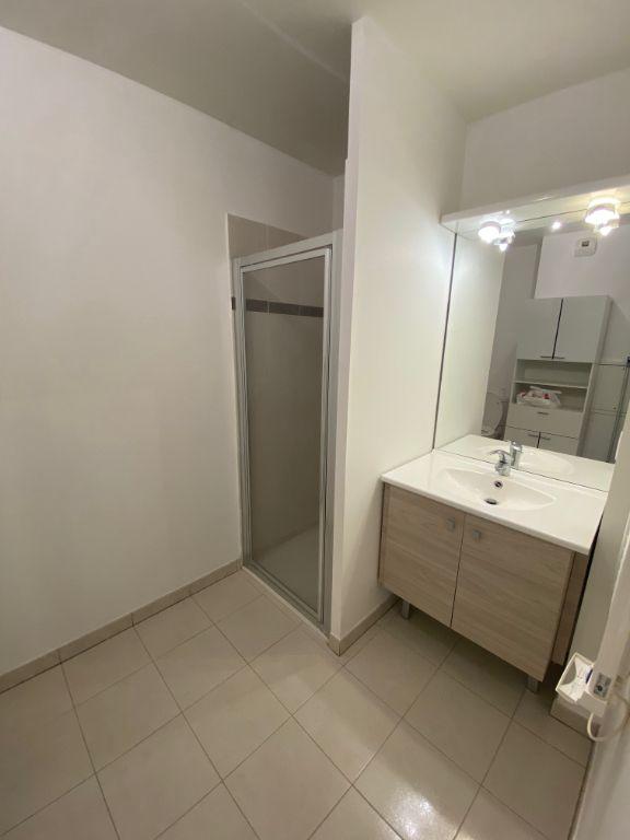 Studio - 23 m² - 1 pièce