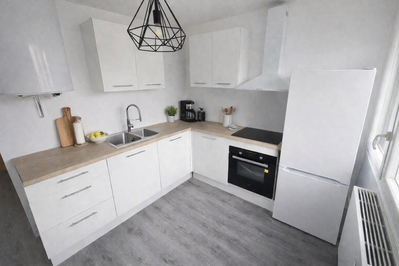 Appartement - 70 m² - 3 pièces