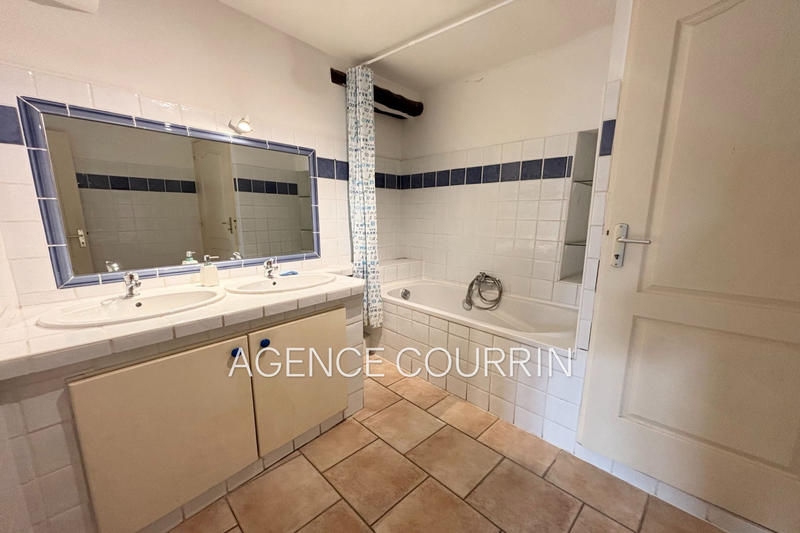 Maison de village - 95 m² - 4 pièces