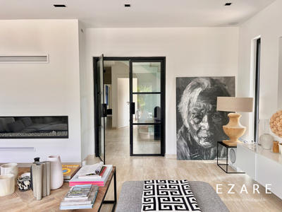 Maison - 361 m² - 12 pièces