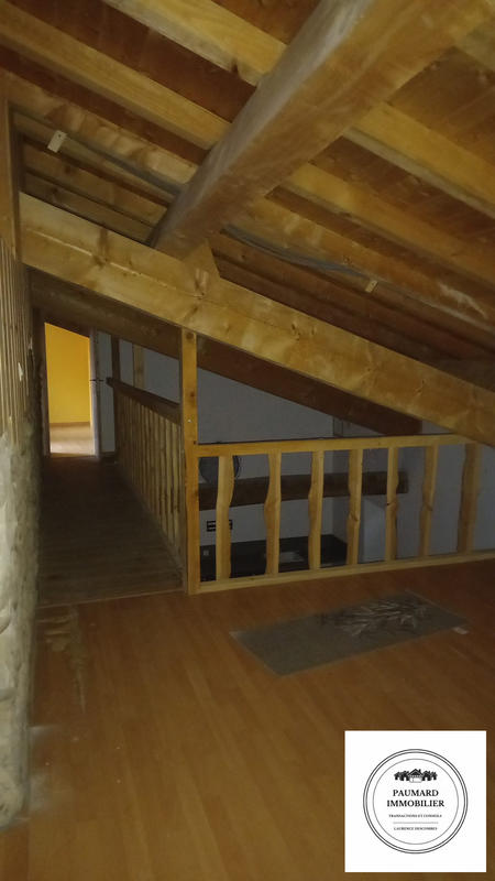 Maison - 217 m² - 8 pièces