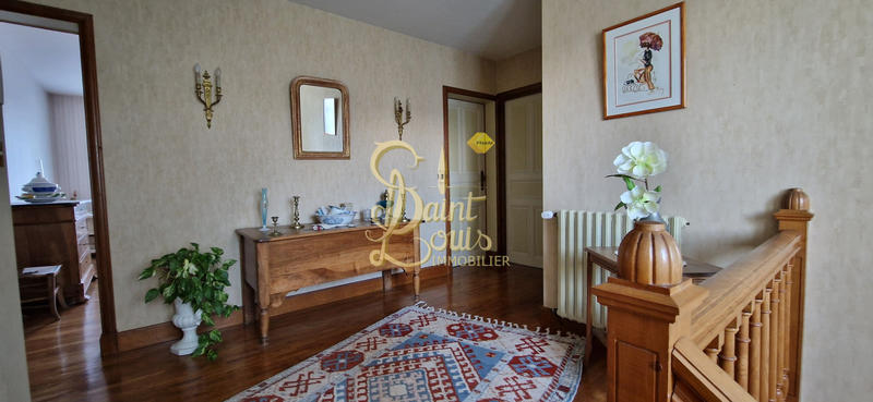 Maison - 200 m² - 6 pièces