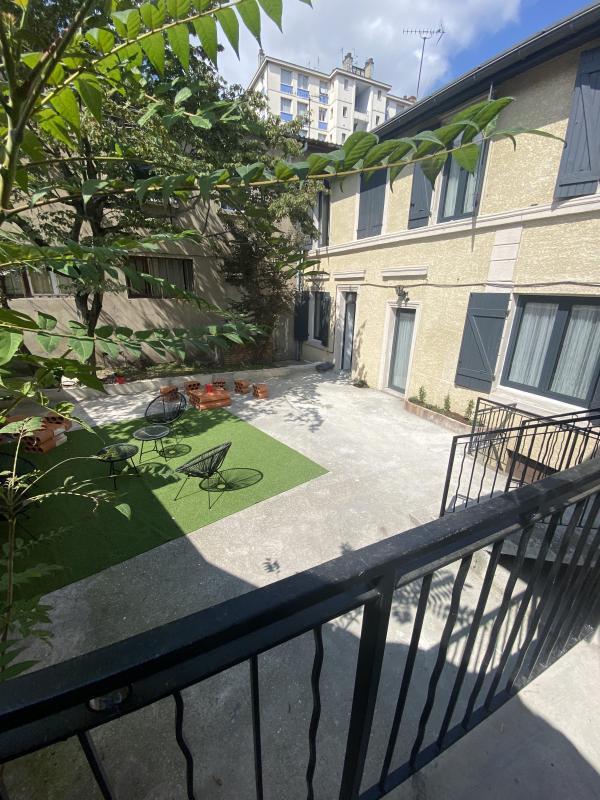 Appartement - 150 m² - 10 pièces