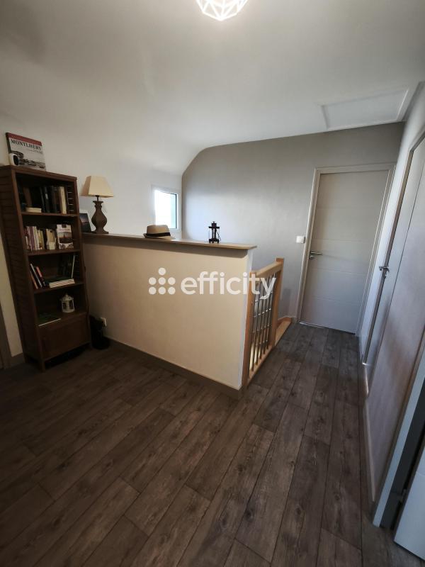 Pavillon - 143 m² - 6 pièces