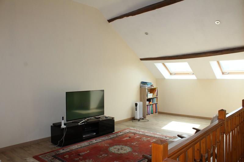 Propriété - 165 m² - 6 pièces