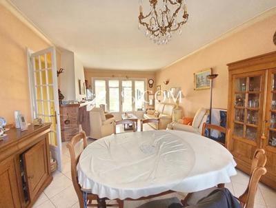 Maison - 125 m² - 8 pièces