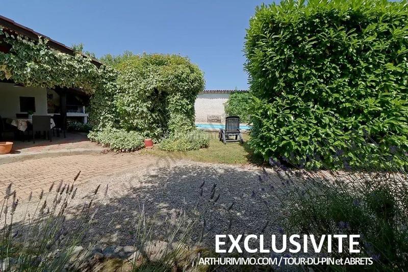 Maison - 159 m² - 5 pièces