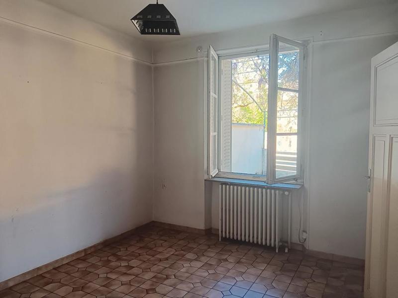 Maison - 150 m² - 8 pièces