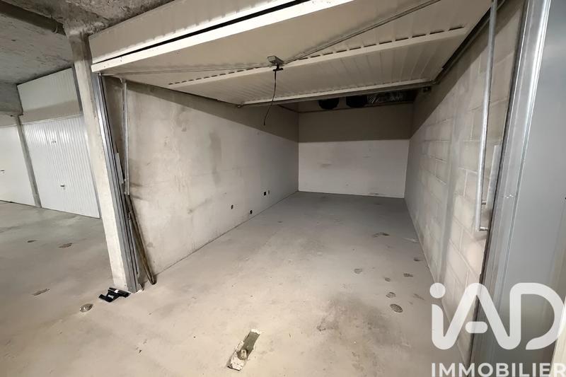 Parking - 14 m²