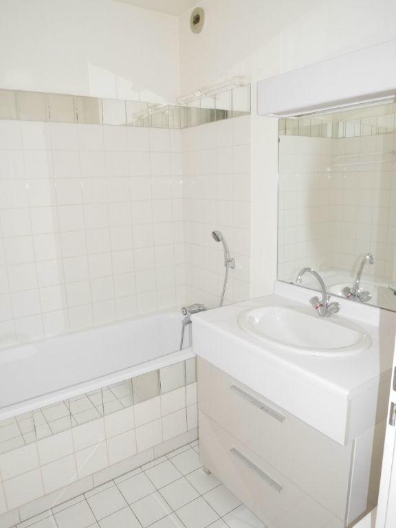 Appartement - 93 m² - 4 pièces