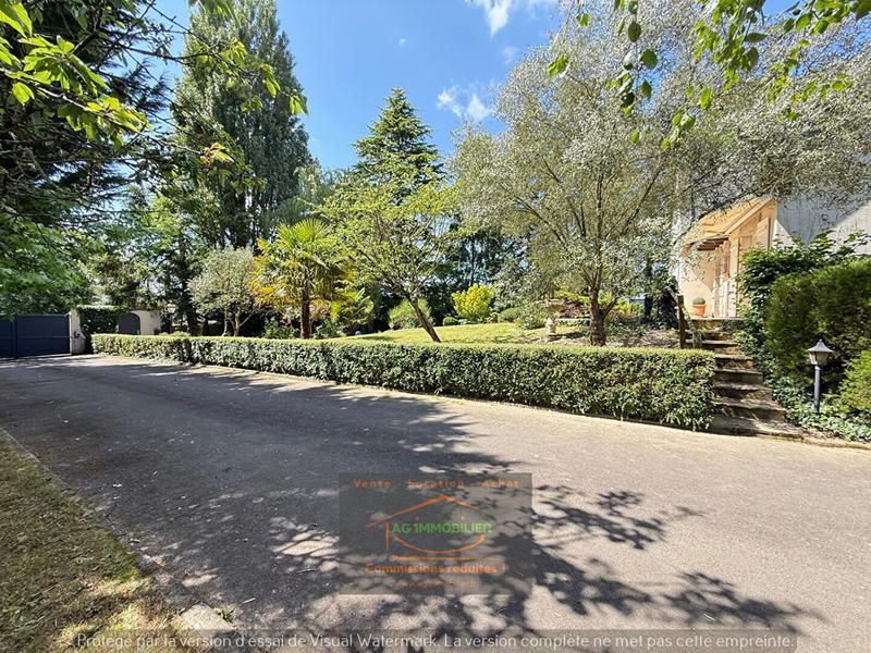 Maison - 141 m² - 6 pièces