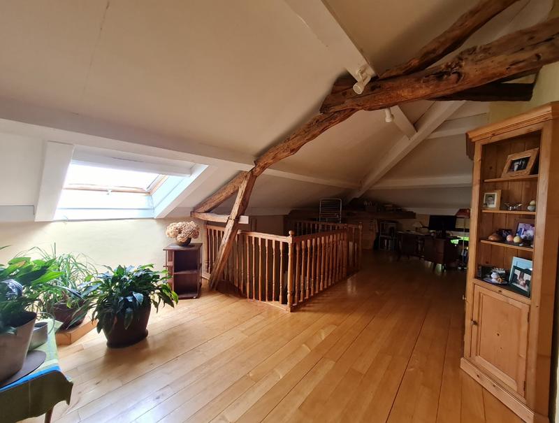 Maison - 294 m² - 7 pièces