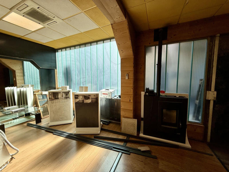 Local commercial - 111 m²