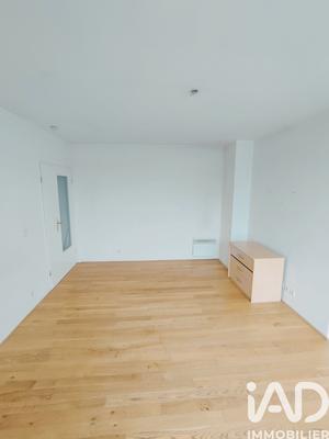 Studio - 30 m² - 1 pièce