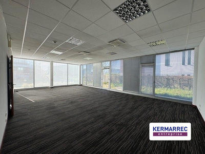 Bureau - 2 163 m²