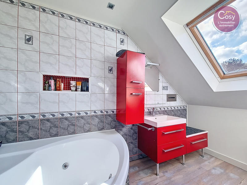 Maison - 142 m² - 5 pièces