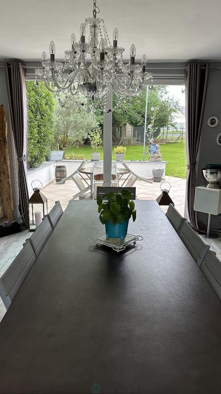 Chaumière - 170 m² - 7 pièces