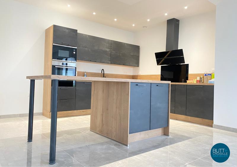 Maison - 150 m² - 6 pièces